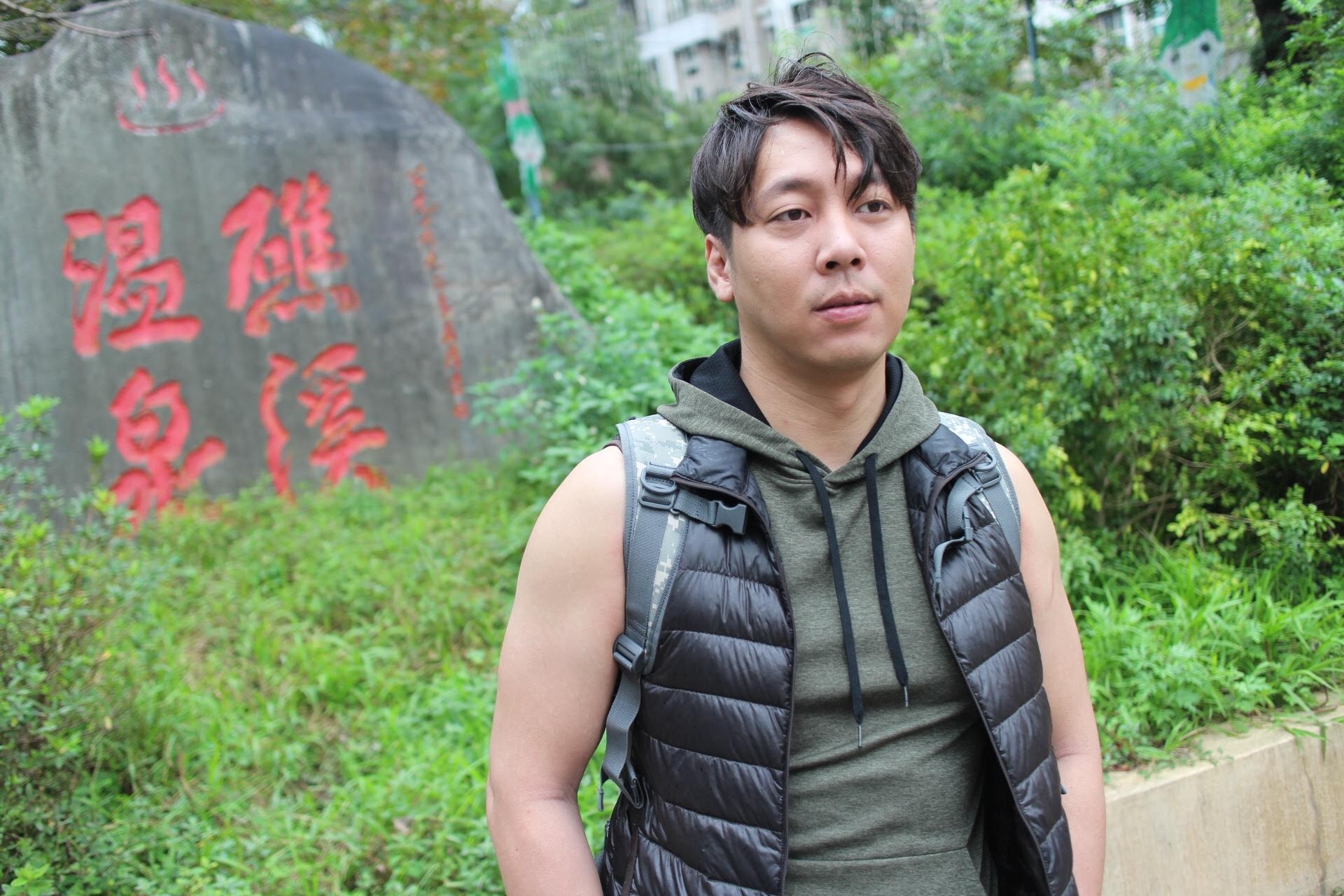 機能後背包 男