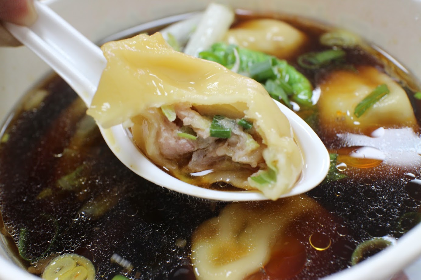 牛肉湯餃
