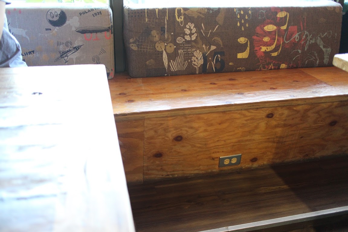 LA LA Kitchen美式餐廳